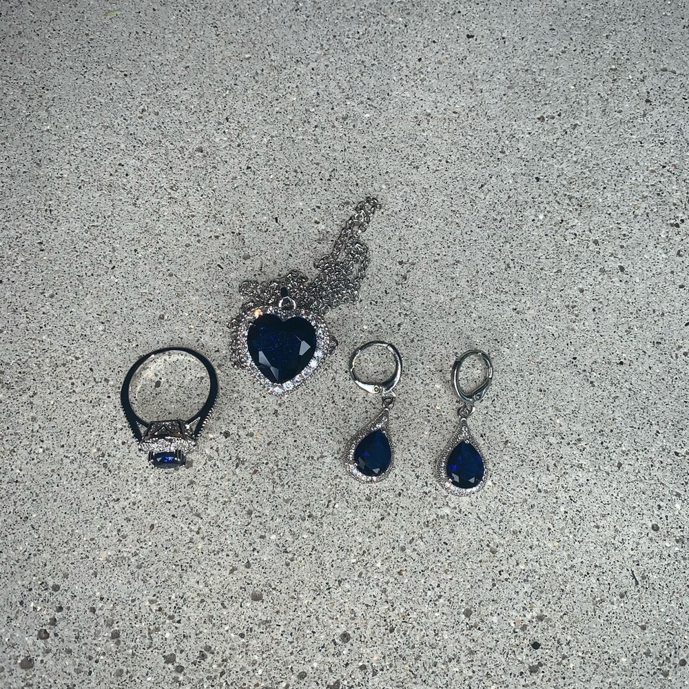 Jewelry set - Picture 5 of 9